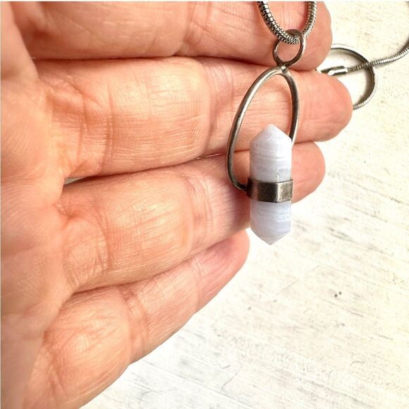 Blue lace agate silver pendant necklace - Picture 3 of 11